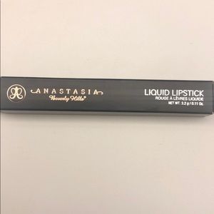 SOLD: Anastasia Beverly Hills liquid lipstick